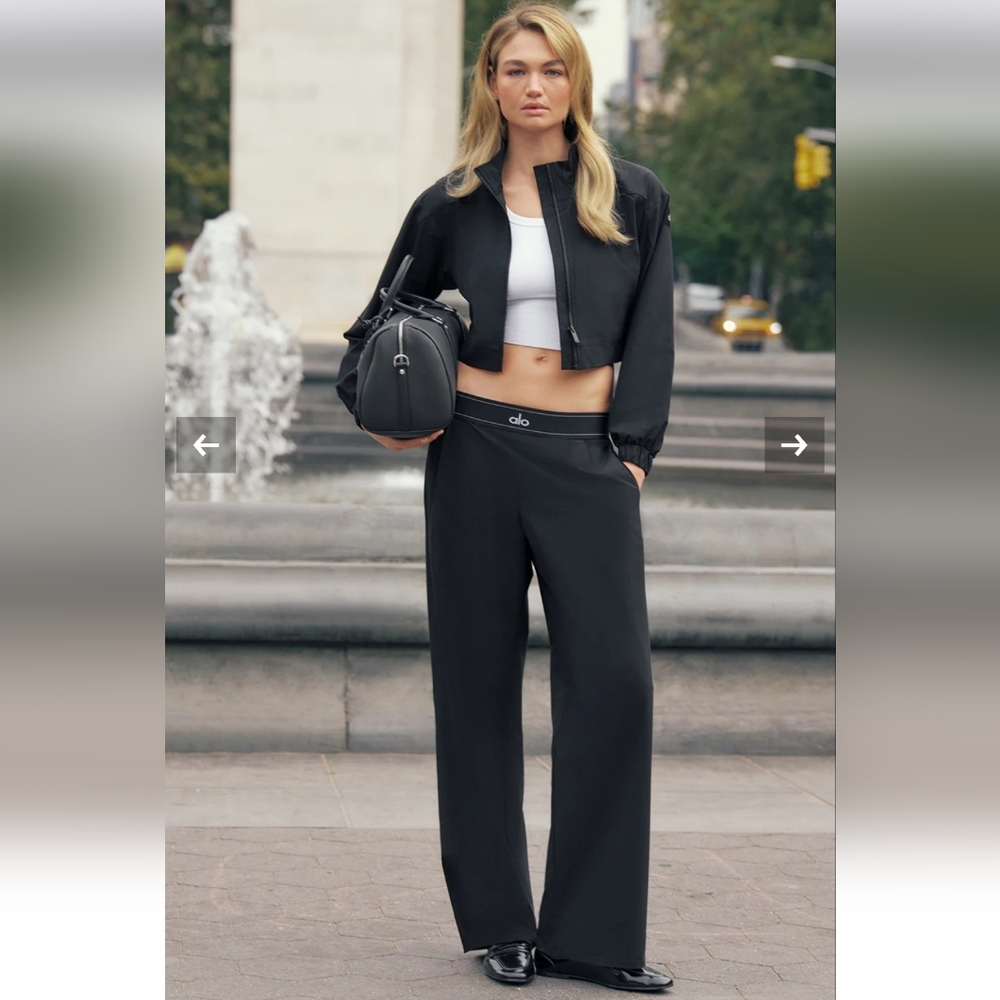 BNWT !!! alo yoga Suit Up Trouser In Black size XS Regular - Picture 10 of 13